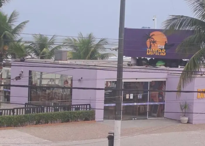 Kitnet Pe Na Areia, Em Frente A Praia.