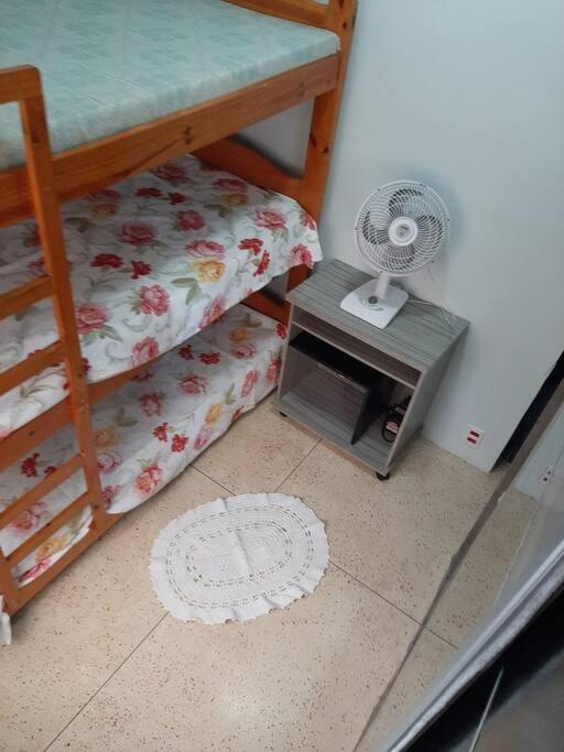 Kitnet Pé Na Areia, Em Frente A Praia. Apartment *